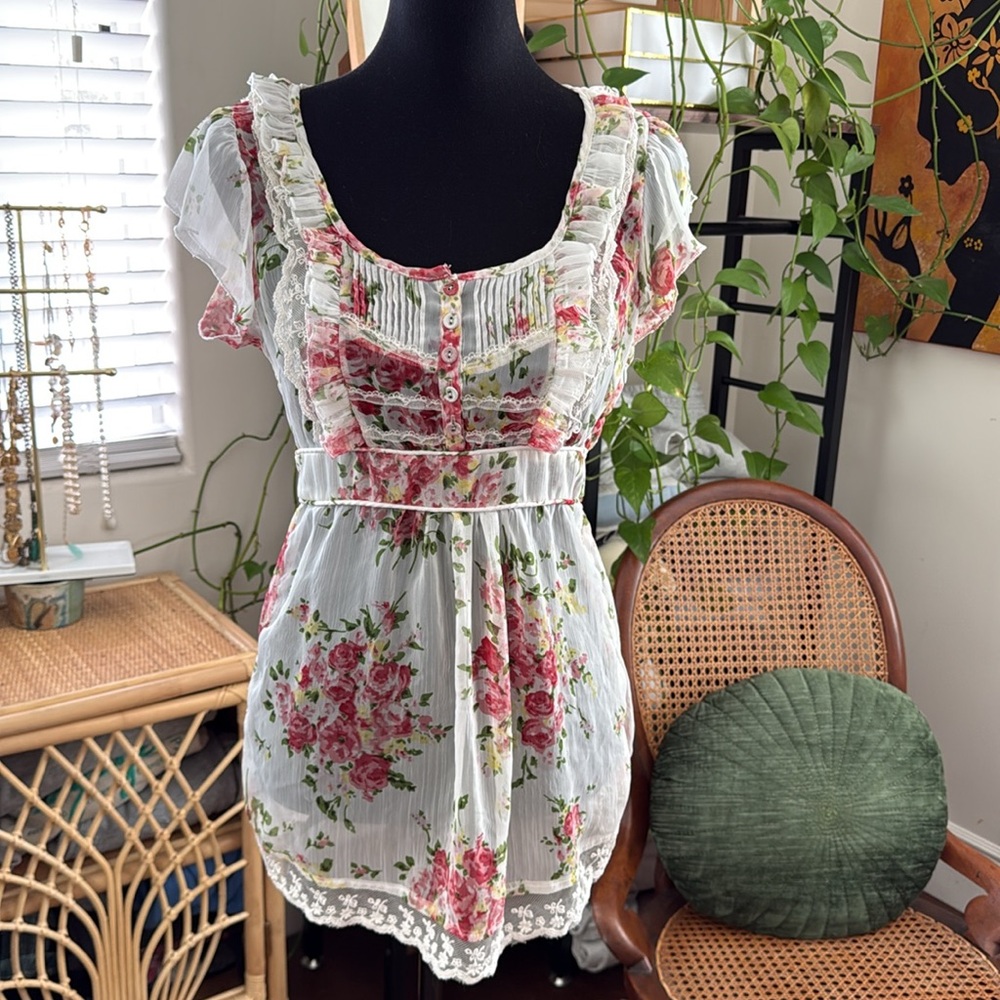 Vintage Y2K Blue Sketch Sheer Floral Lace Trim Back Tie Blouse Top